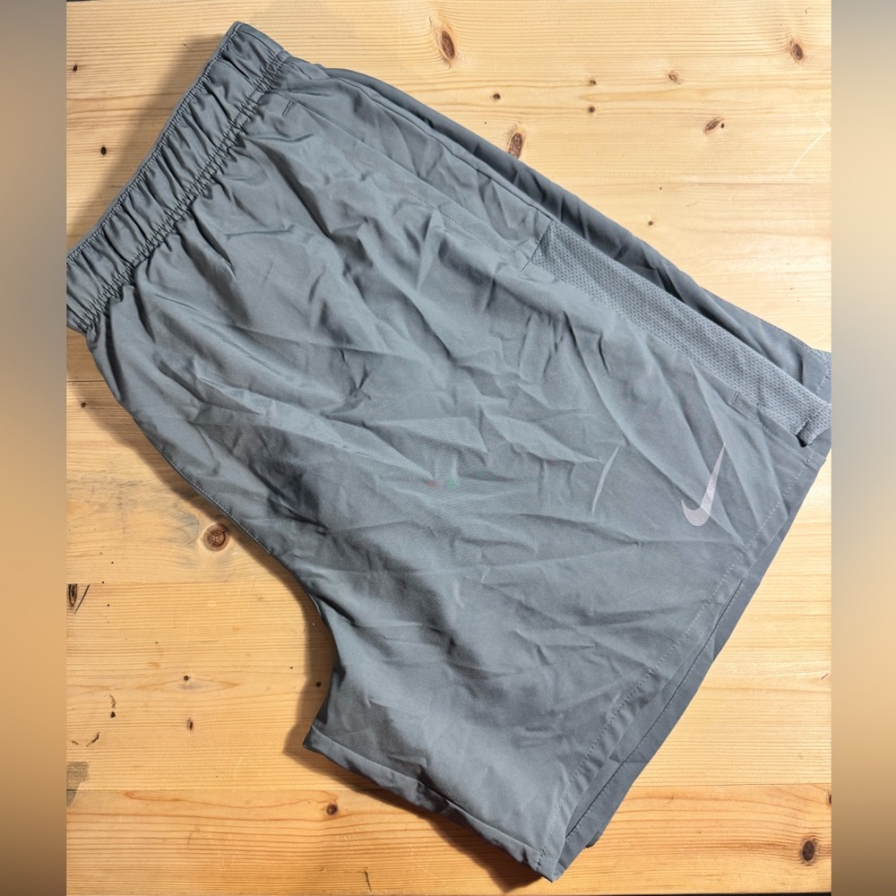 Nike Men's Gray Athletic Shorts with Reflective Swoosh